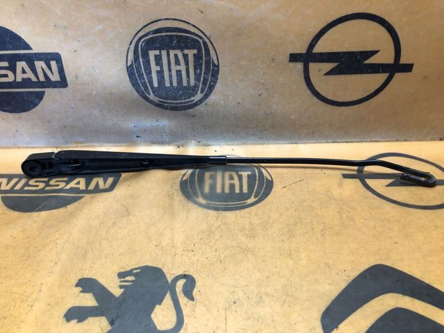 YC1517526DA FORD Поводок стеклоочистителя купить в Одесса