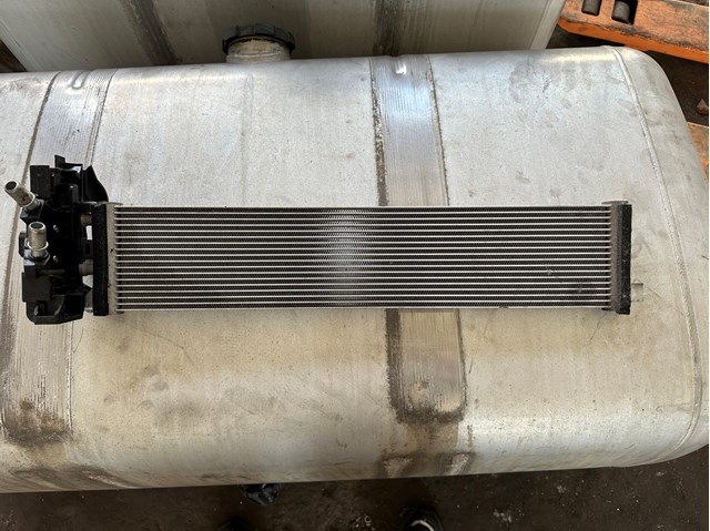 8619388 BMW Радиатор охлаждения АКПП купить в Украина