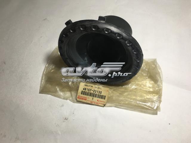 Пыльник амортизатора переднего 4815720130 TOYOTA