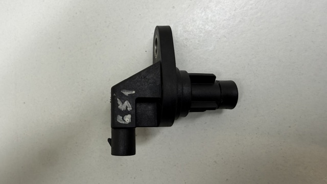 A0232103107 MERCEDES Датчик положения распредвала купить в Львов
