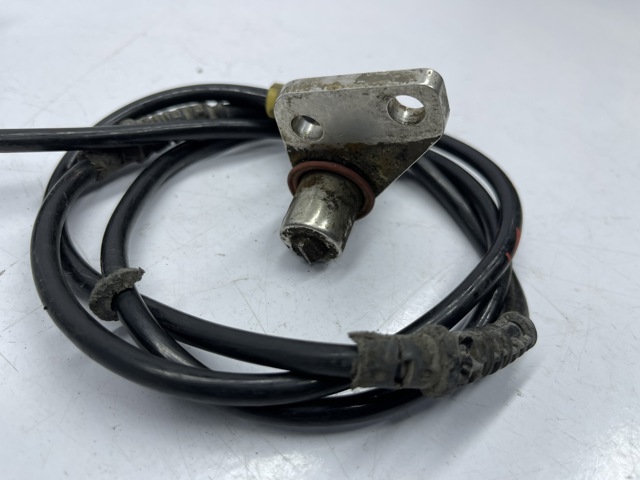 Передний левый датчик абс 1245401617 MERCEDES