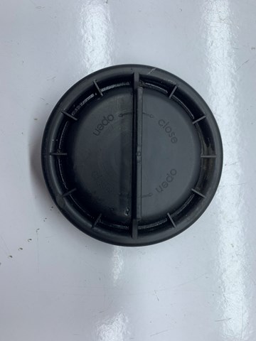 Заглушка фары 1305219122 MERCEDES