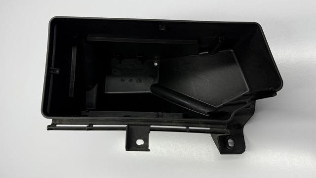 Корпус блока предохранителей 1645400624 MERCEDES