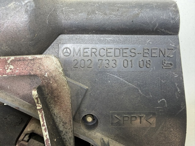 2027300535 MERCEDES Замок двери задней левой купить в Каменское
