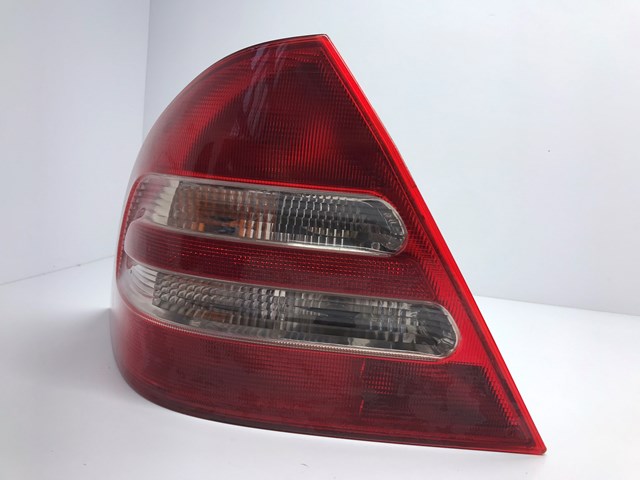 Задняя левая фара 2038200164 MERCEDES