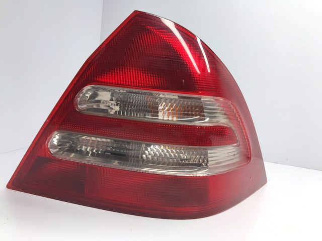 Задний правый стоп 2038200264 MERCEDES