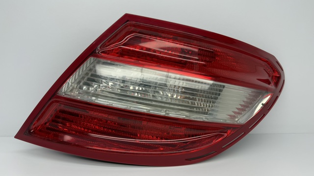 MERCEDES 2048200264 Задний фонарь в наличии Хмельницкий