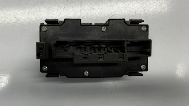 2088200310 MERCEDES Кнопка аварийки купить в Кривой Рог
