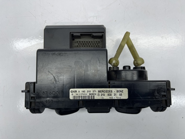 MERCEDES 2108303185 Блок управления режимами отопления/кондиционирования в наличии Тернополь