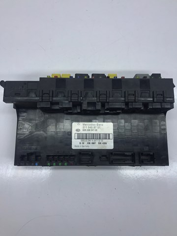 Блок управления сигналами SAM 2115458701 MERCEDES