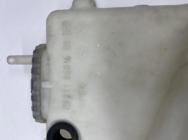 MERCEDES 2118601660 в наличии Украина