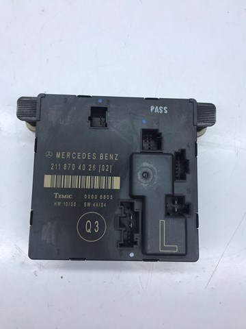 Блок комфорта задней двери 2118704026 MERCEDES