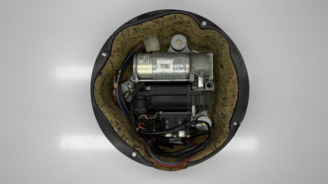 Компрессор подкачки амортизаторов 37221092349 BMW