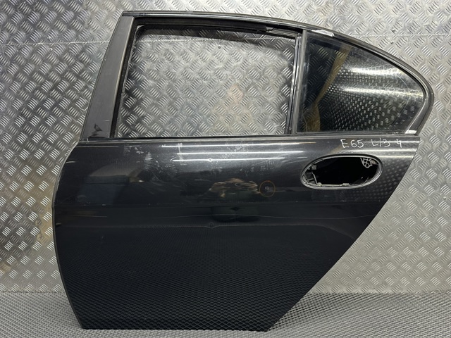 Дверь пассажирская задняя левая 41517202083 BMW
