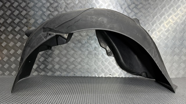 Подкрылок задний правый 51717033752 BMW