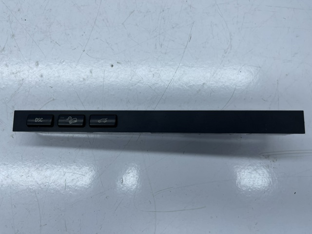 BMW 61318373733 в наличии Киев