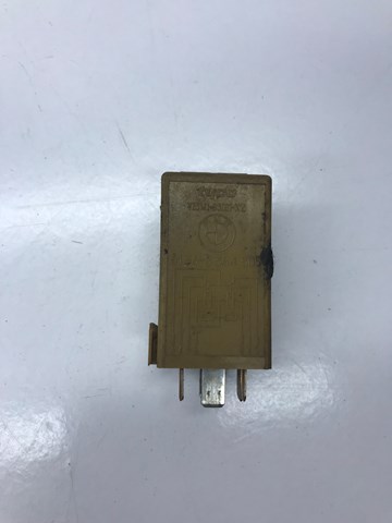 Реле управления стеклоочистителя 61368384505 BMW