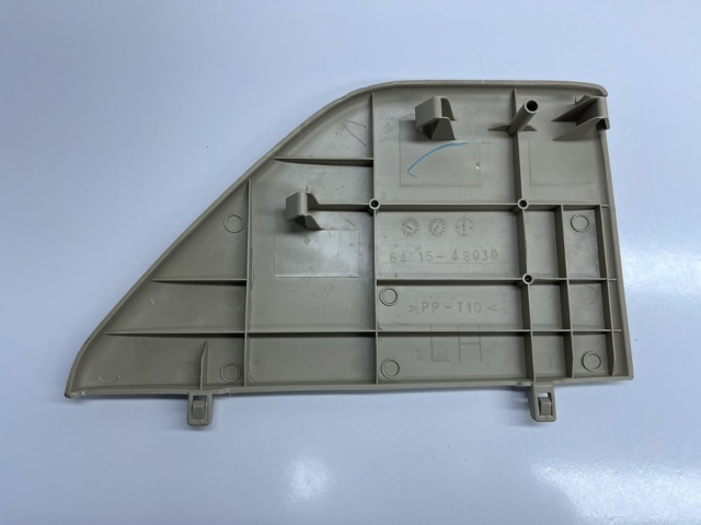 TOYOTA 6471548030 в наличии Чернигов