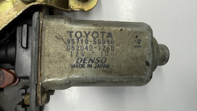TOYOTA 6980150030 Стеклоподъемник передней правой двери в наличии Ирпень