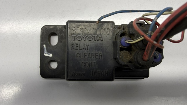 TOYOTA 8594230010 в наличии Ровно