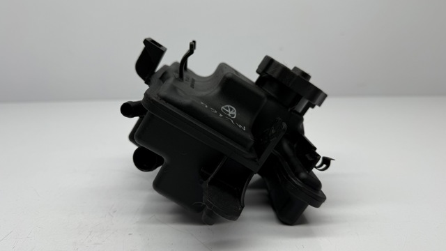 MERCEDES A0004669502 Бачок насоса ГУР в наличии Тернополь