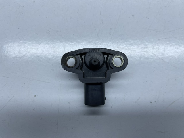 MERCEDES A0051537228 Датчик давления наддува в наличии Житомир