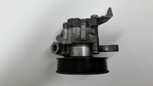 Насос гидроусилителя руля A0054660201 MERCEDES