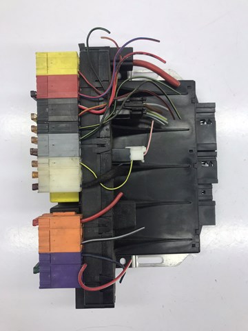 A0295450432 MERCEDES Блок предохранителей купить в Львов
