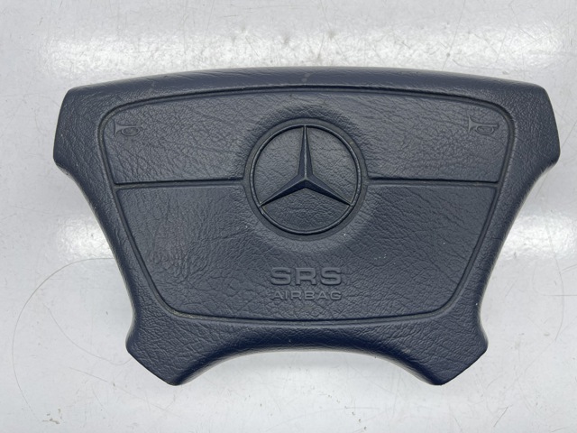 Подушка AIRBAG водительская A1404602798 MERCEDES