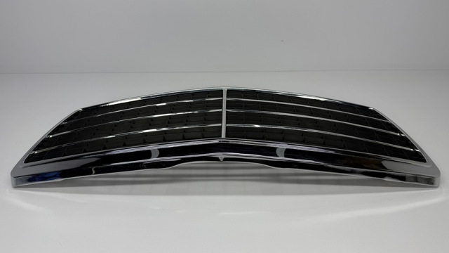 MERCEDES A1408800583 Решетка радиатора в наличии Днепр