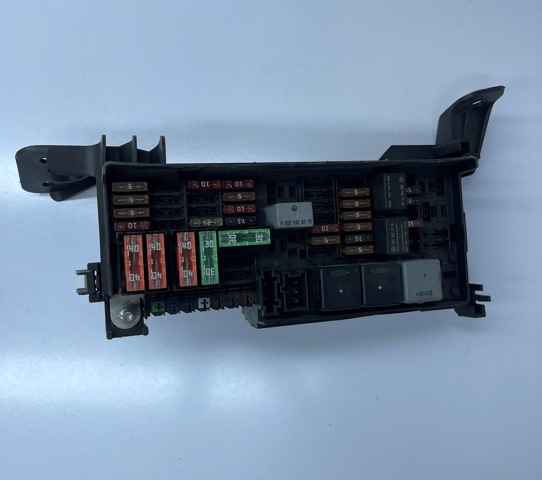 Монтажный блок предохранителей A1645451740 MERCEDES