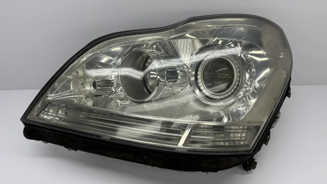 Фара левая передняя A1648203961 MERCEDES