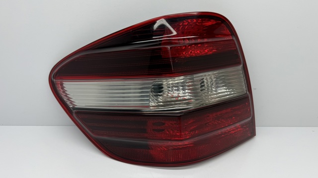 Левый стоп A1648203964 MERCEDES