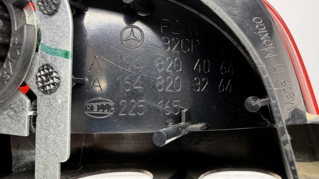 MERCEDES 1648204064 Фонарь задний правый в наличии Чернигов