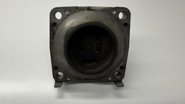 Подушка коробки передач A1662401118 MERCEDES