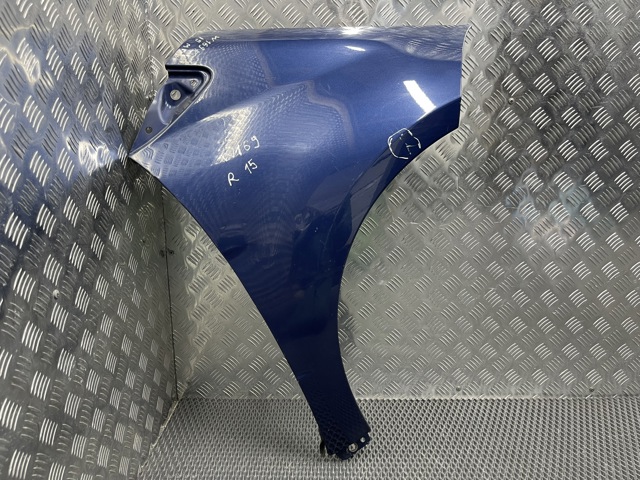 Правое крыло A1698810201 MERCEDES
