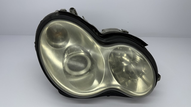 Фара основная правая A2038203861 MERCEDES