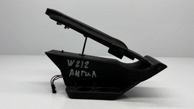 MERCEDES A2043000204 Педаль газа (акселератора) в наличии Запорожье