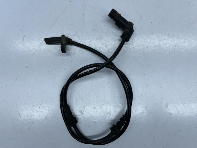 Датчик ABS передний A2045400517 MERCEDES