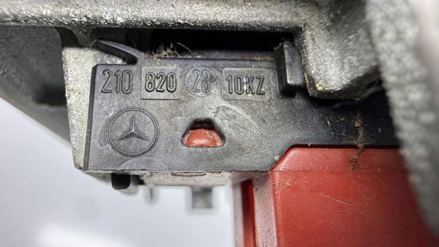 MERCEDES 2106831708 в наличии Тернополь