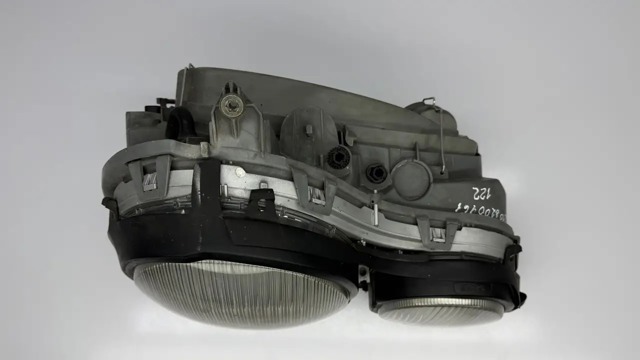 MERCEDES A2108200461 Фара правая в наличии Одесса