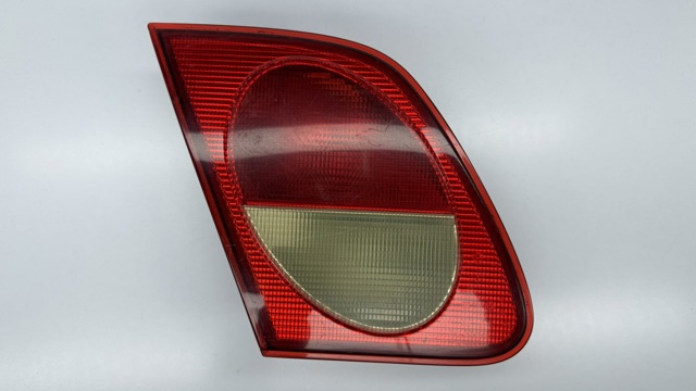 Задняя левая внутренняя фара A2108201164 MERCEDES