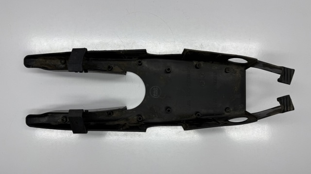 Защита заднего нижнего рычага A2113520488 MERCEDES