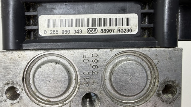 MERCEDES A2114313712 в наличии Николаев