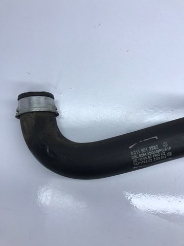 MERCEDES 2115013582 Патрубок радиатора в наличии Киев