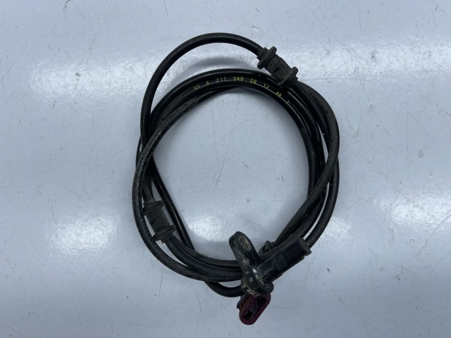 Датчик ABS задний A2115403017 MERCEDES