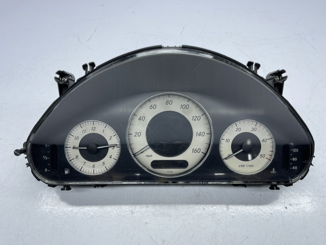 Приборная доска A2115403547 MERCEDES