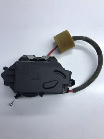 Замок задней двери A2117400235 MERCEDES