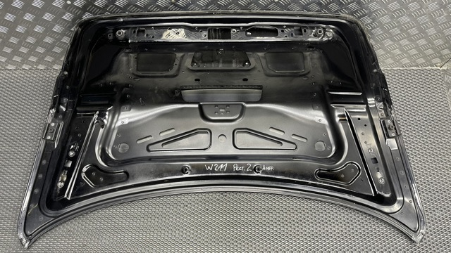 A2117500375 MERCEDES Крышка багажника купить в Винница