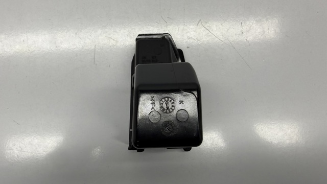 A2118100233 MERCEDES купить в Ирпень